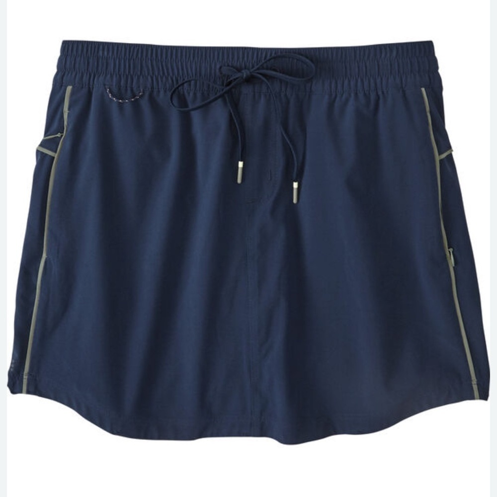 Title Nine women’s quick drying hiking Skort size XS